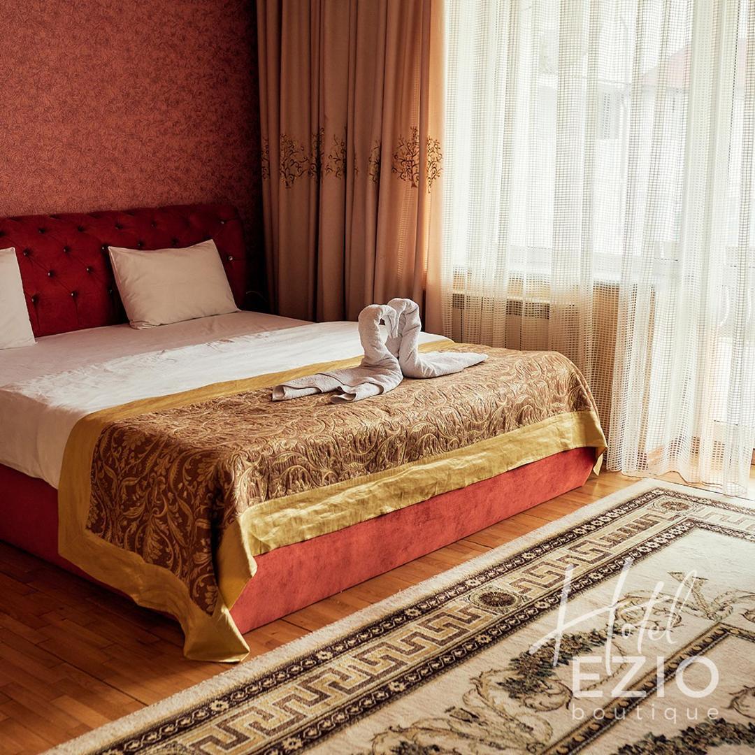Hotel Ezio Codru Exteriér fotografie